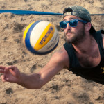 Phil Baile diving for the ball during the Competitive category final.