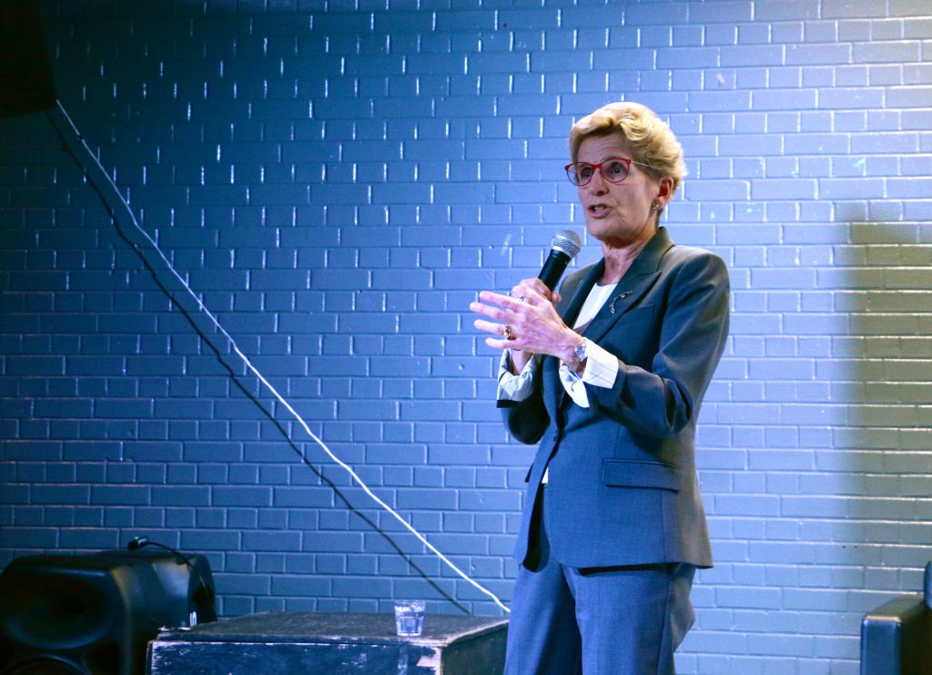 Premier of Ontario Kathleen Wynne speaking at UW's pub night at the Bombshelter Pub. Photo by Ramona Leitao